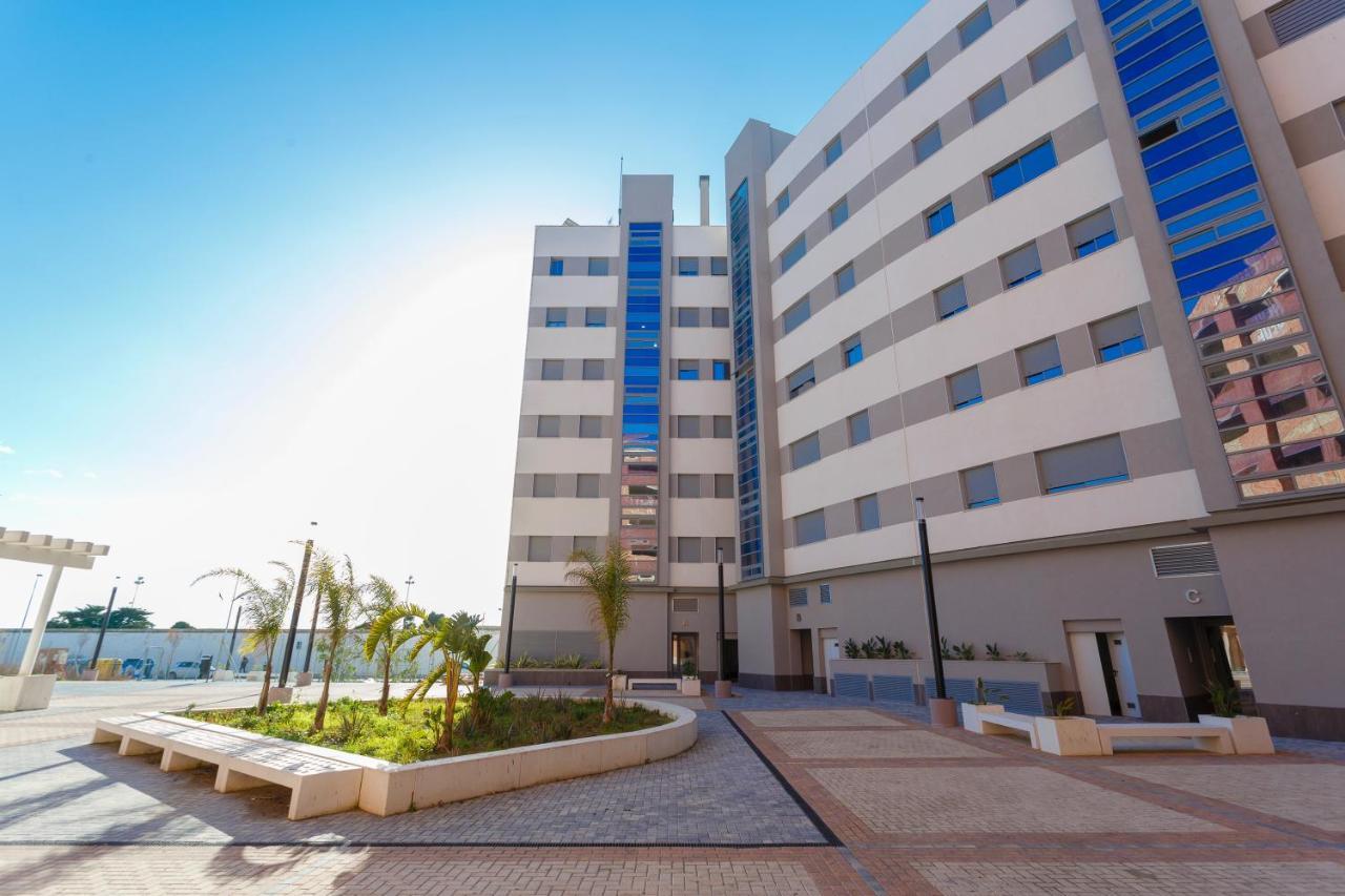 Poseidon Beach Apartment & Parking By Cadiz4Rentals Екстериор снимка