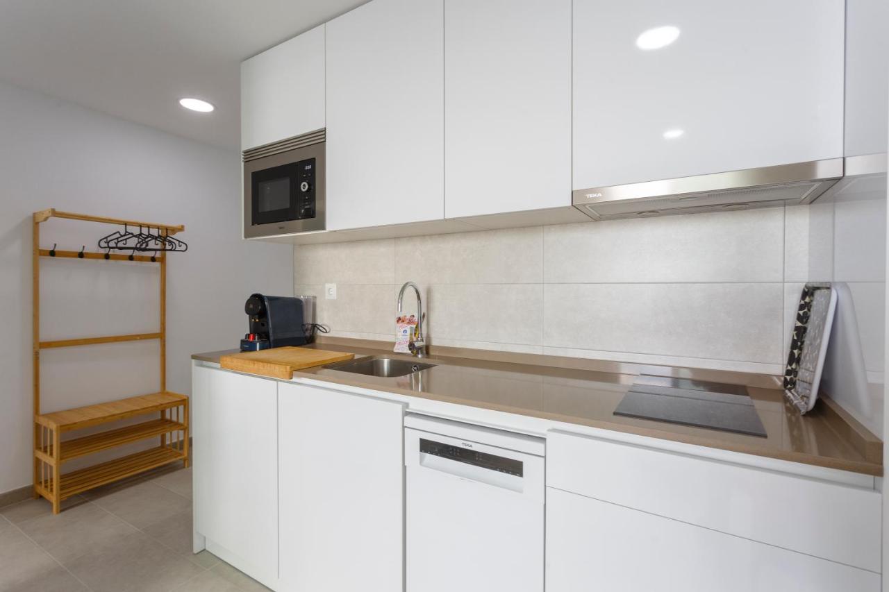 Poseidon Beach Apartment & Parking By Cadiz4Rentals Екстериор снимка