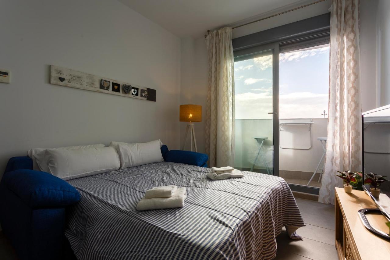 Poseidon Beach Apartment & Parking By Cadiz4Rentals Екстериор снимка