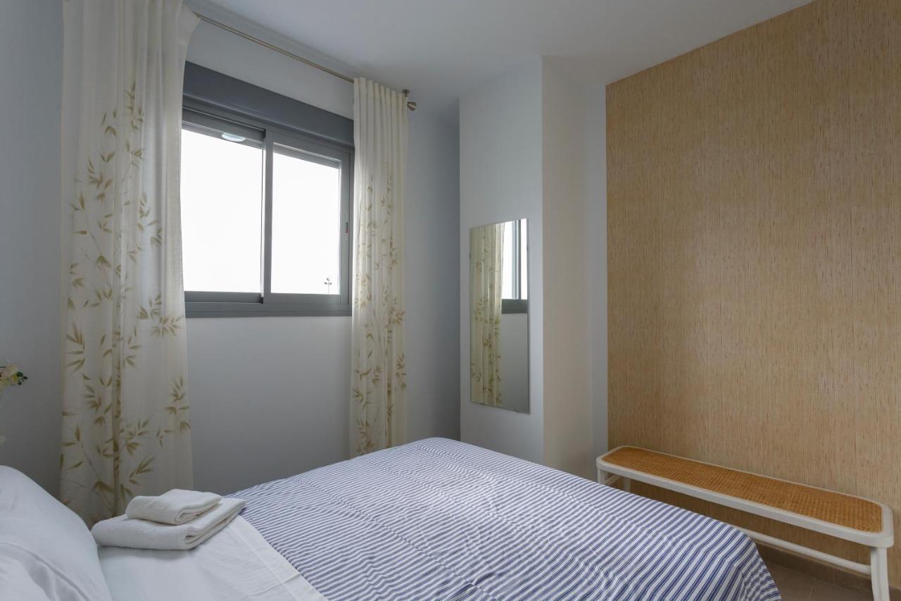 Poseidon Beach Apartment & Parking By Cadiz4Rentals Екстериор снимка